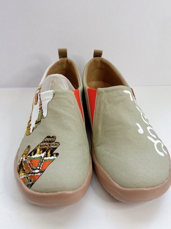 Men’s Size 7.5 UIN Chang Thai Canvas Slip-On Shoes main image 11